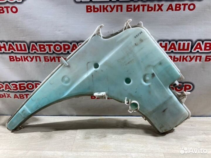 Бачок стеклоомывателя Bmw 1 хэтчбек 2008