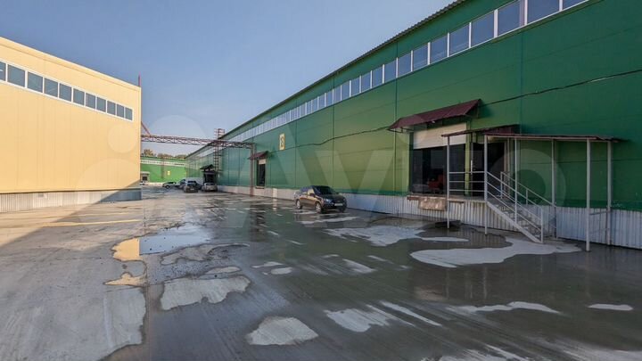 Склад, 877 м²