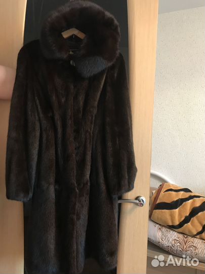 Продам норковую шубу
