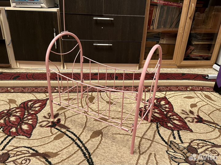 Кроватка игрушечная