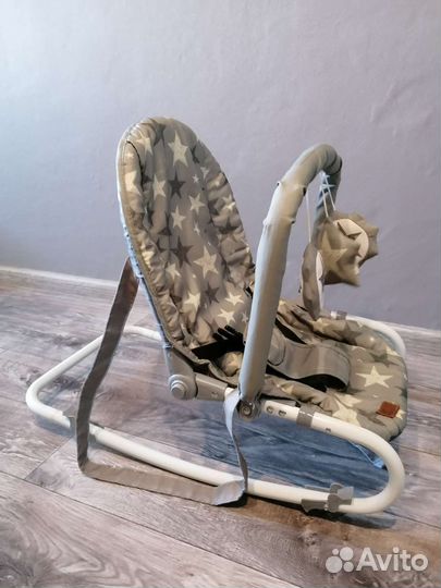 Шезлонг детский