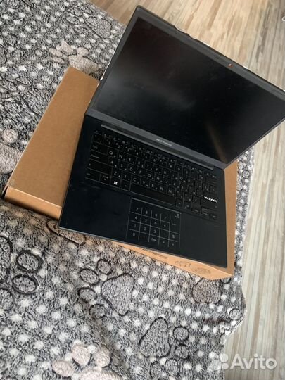 Ультрабук asus vivobook Go 14