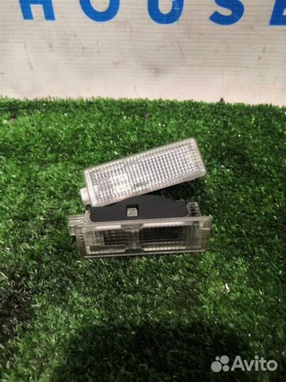 Плафон салонный Bmw X3 E83 N52B25AF 2007