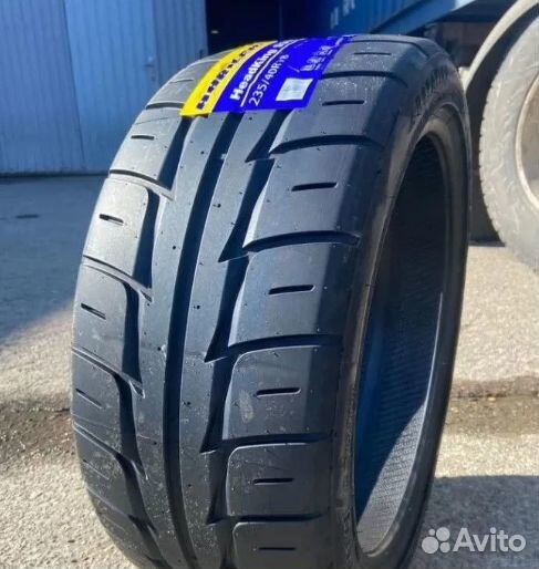 Habilead S3000 235/40 R18 95W