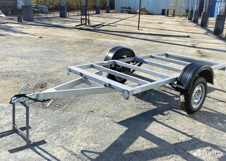 Прицеп Универсал 2.52*1.3 б/колес