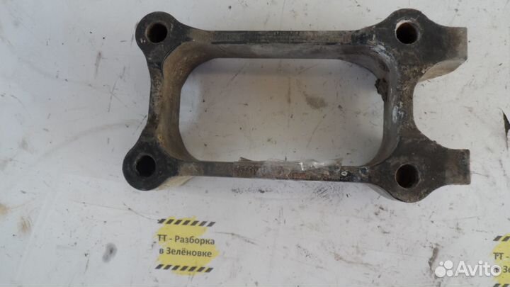 Проставка кронштейна топливного бака MAN TGA 18.48