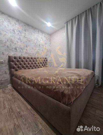 Кровать двуспальная