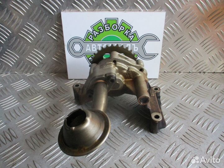 Насос масляный Volkswagen Caddy 3 2007г