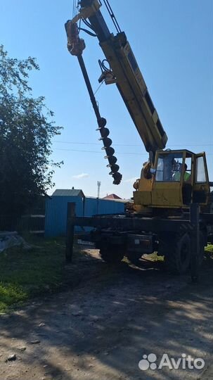 Ямобур, Бурильно крановая машина камаз