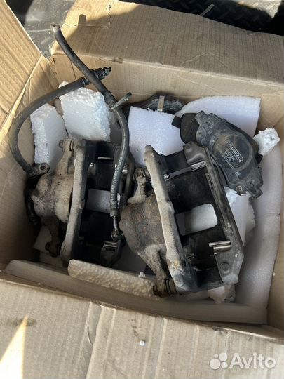 Суппорт передний honda cr-v 3