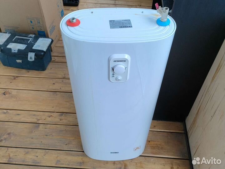 Бойлер водонагреватель накопительный 50л