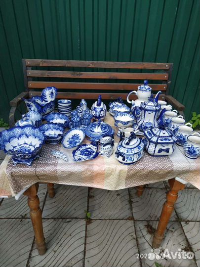 Фарфоровая посуда гжель