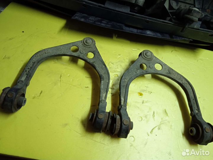 Рычаг верхний dodge Challenger charger ld