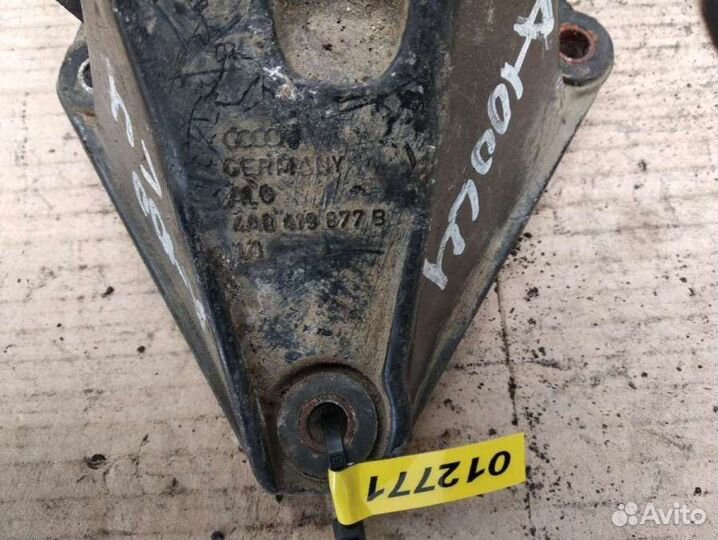 Кронштейн кпп Audi 100 C4 4A0419877B