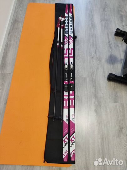 Продаю лыжи 175см с палками, чехлом и ботинками 40
