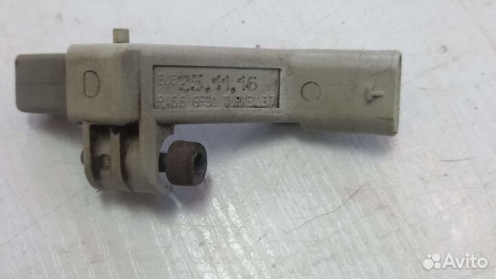 Датчик коленвала 1.4 CZD Volkswagen Tiguan 2