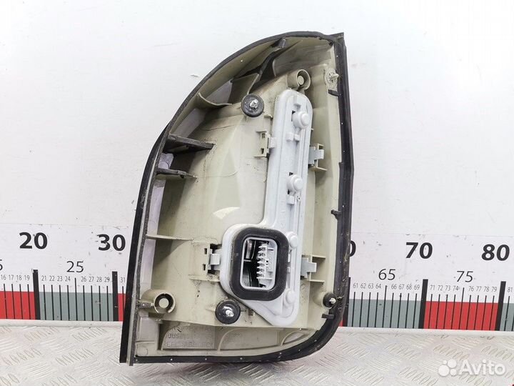 Фонарь задний левый для Opel Zafira A 93175677