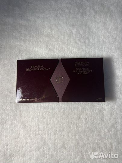 Палетка Charlotte Tilbury Light