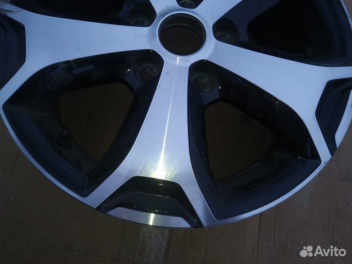 Диск литой Renault Kaptur