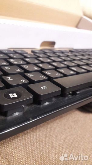 Беспроводная мышь и клавиатура