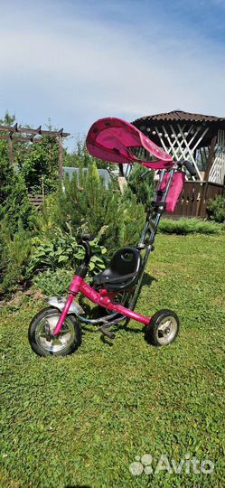 Трехколесный велосипед