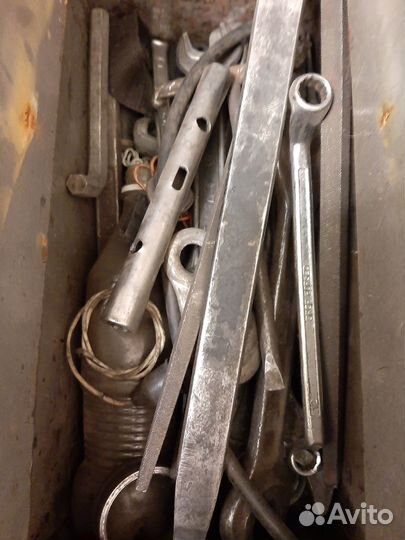 Набор инструментов для водителя