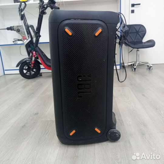 Портативная колонка JBL PartyBox 310