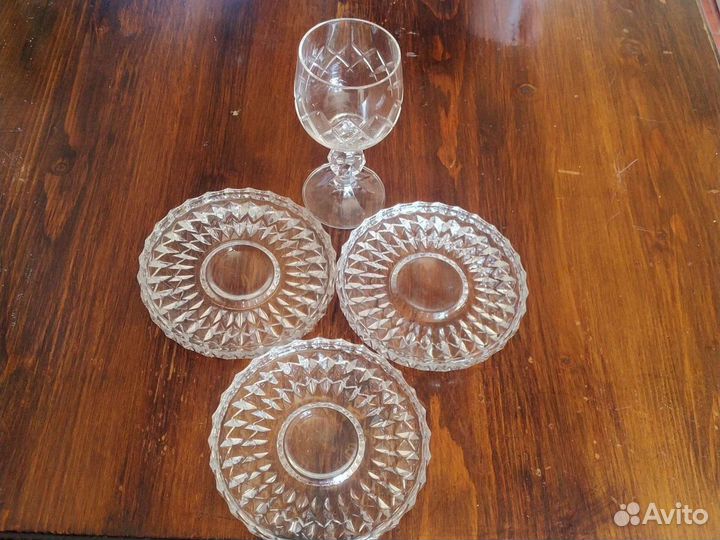 Блюдце хрустальное 1 шт