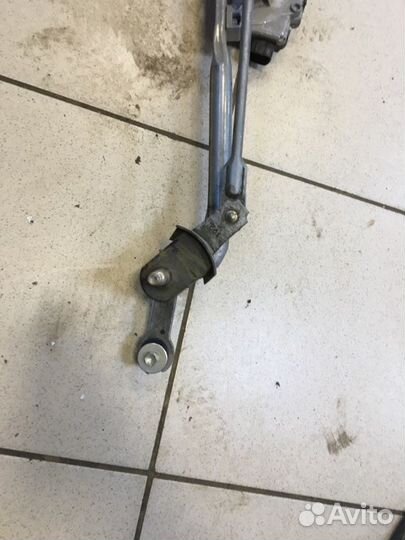 Трапеция дворников Jeep Cherokee WK2