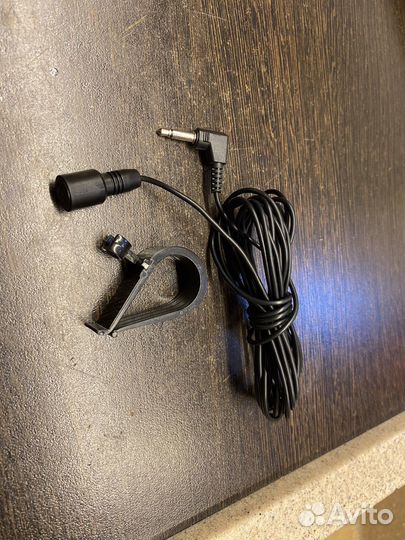 Микрофон петличный