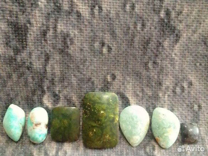 Амазонит, Серпентинит, Опал, Иолит