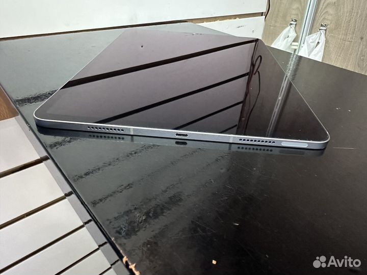 Apple iPad Pro 12,9» 2022 Wi-Fi + Cellular