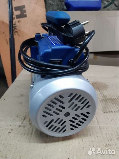 Продаю вакуумный насос Value VE115N (51 л)