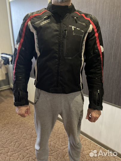 Мотокуртка