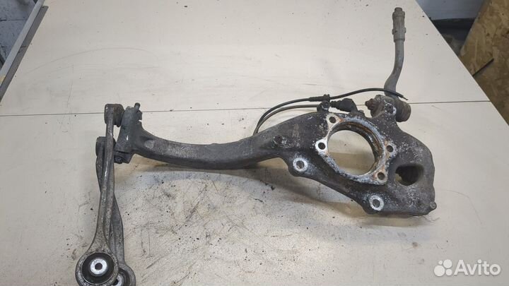 Поворотный кулак Audi A6 (C7), 2011