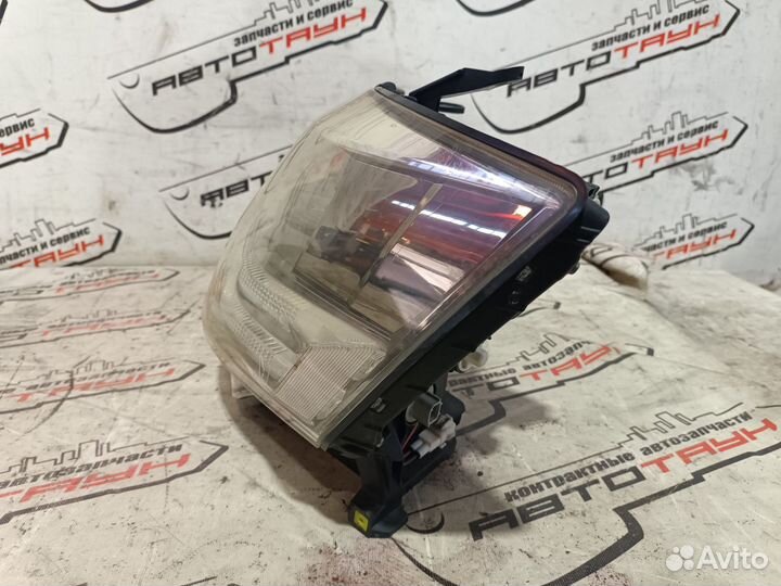 Фара toyota alphard ANH10W ANH15W MNH10W MNH15W 5817 xenon линза AFS левая 2 модель 8115058070 KA896