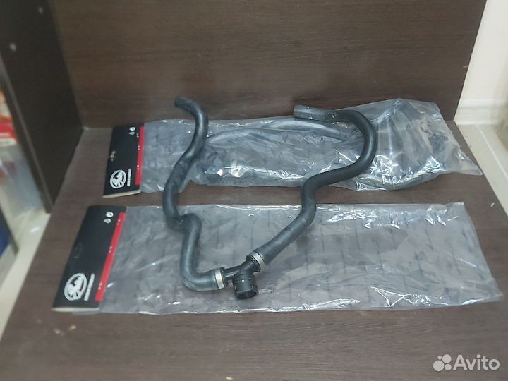 Патрубок печки A14NET Opel Astra J Cruz