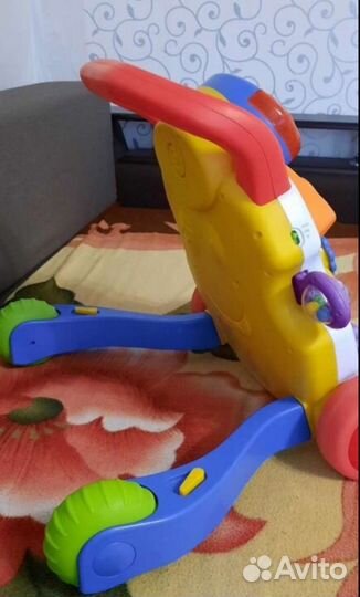 Ходунки Chicco игровой центр 2 в 1