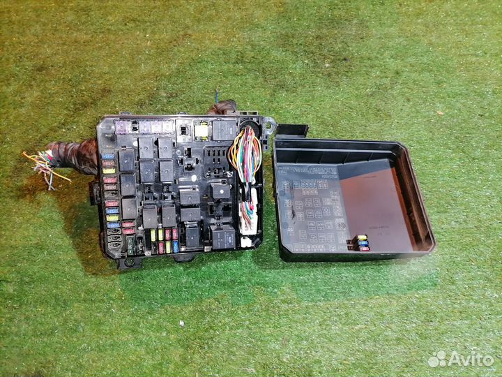 Блок предохранителей 8501A016 Mitsubishi Outlander