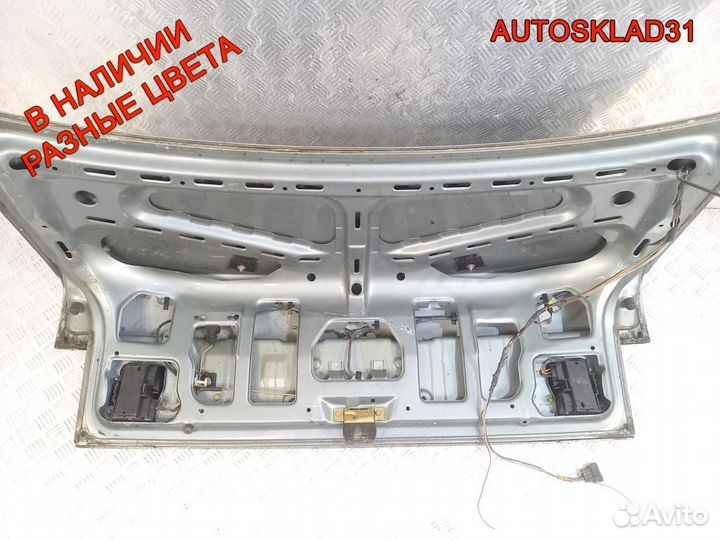 Крышка багажника Volkswagen Passat B3 357827025