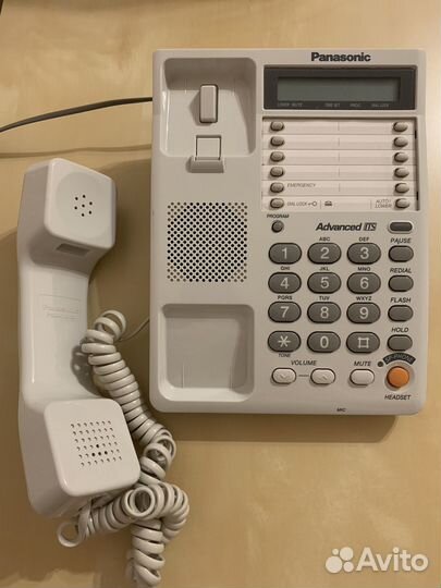Телефон стационарный Panasonic
