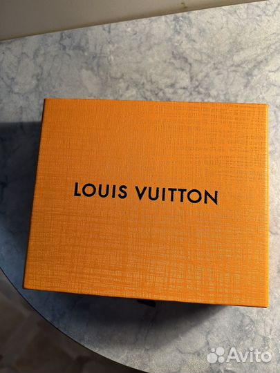 Коробка louis vuitton