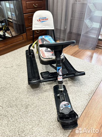 Детский снегокат Ника со спинкой, с рулем