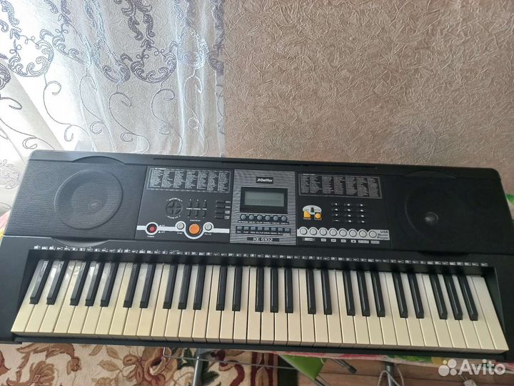 Синтезатор