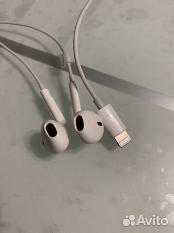 Наушники apple
