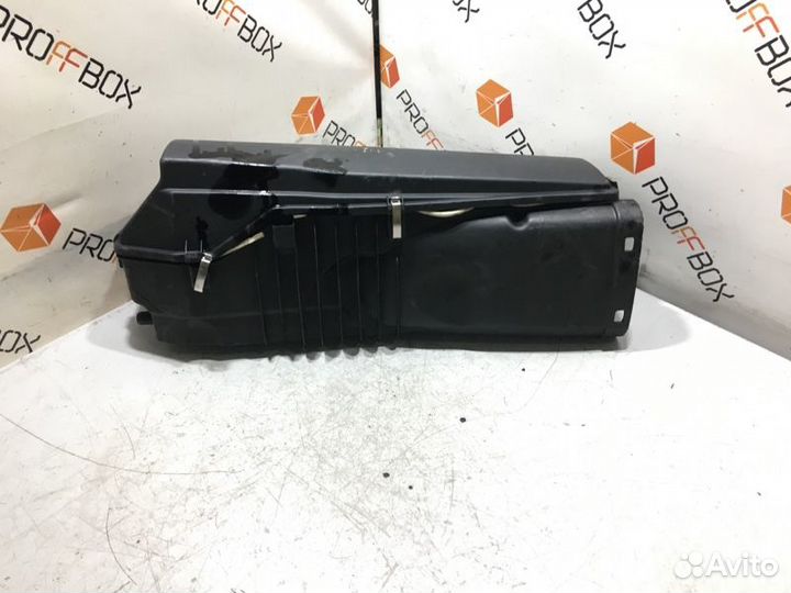 Корпус воздушного фильтра Mercedes E-Class W211