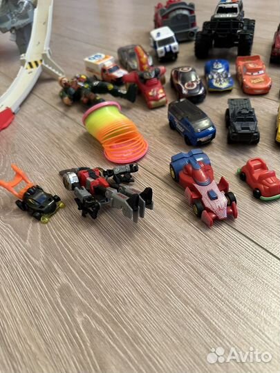 Машинки набором
