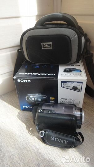 Видеокамера Sony Full HD 120 Gb