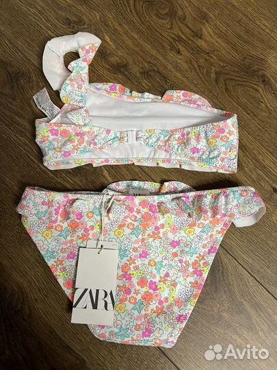 Купальник для девочки Zara и шляпка