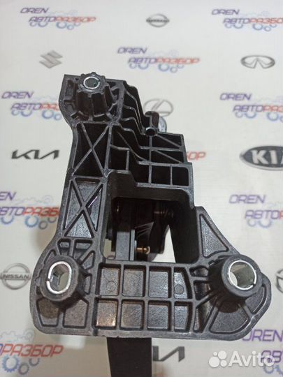 Педаль сцепления Renault Kaptur 1.6 H4M 2019